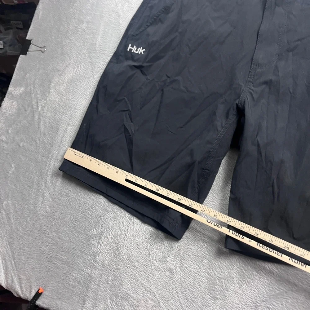 Huk Mens Black Performance Fishing Shorts Size XXL Quick Dry Cargo Pocket